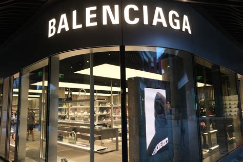 Balenciaga condemns child abuse in new statement addressing .